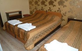 Tarnovski Dom Guest Rooms