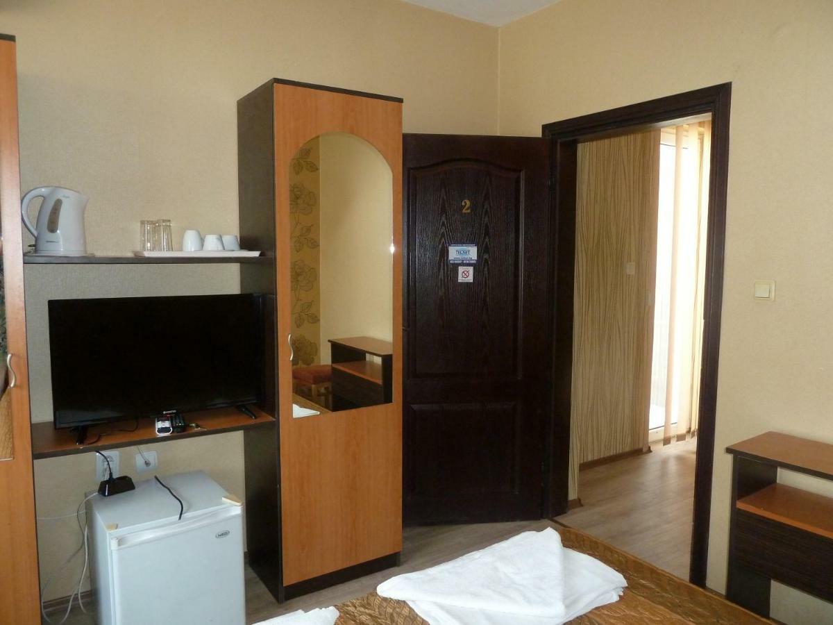 Tarnovski Dom Guest Rooms Veliko Tărnovo Exterior foto